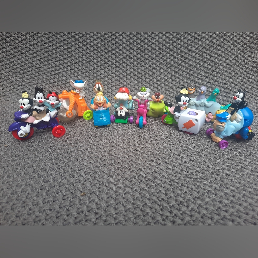 1993 Animaniacs Mcdonalds Toy Set